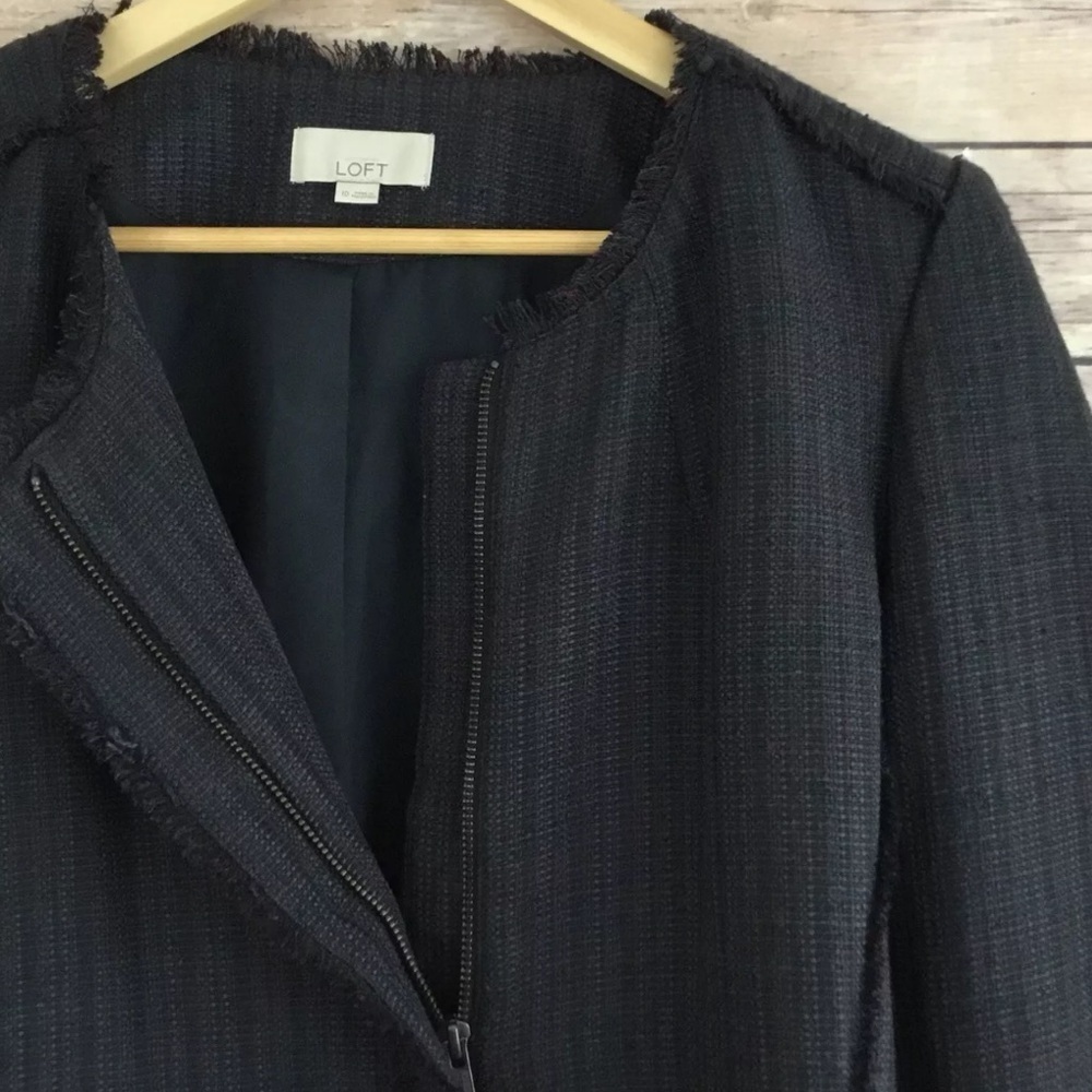 Sz 10 LOFT Women's Long Sleeve Fringe
Tweed Zip Jacket Blazer Gray - Picture 9 of 14